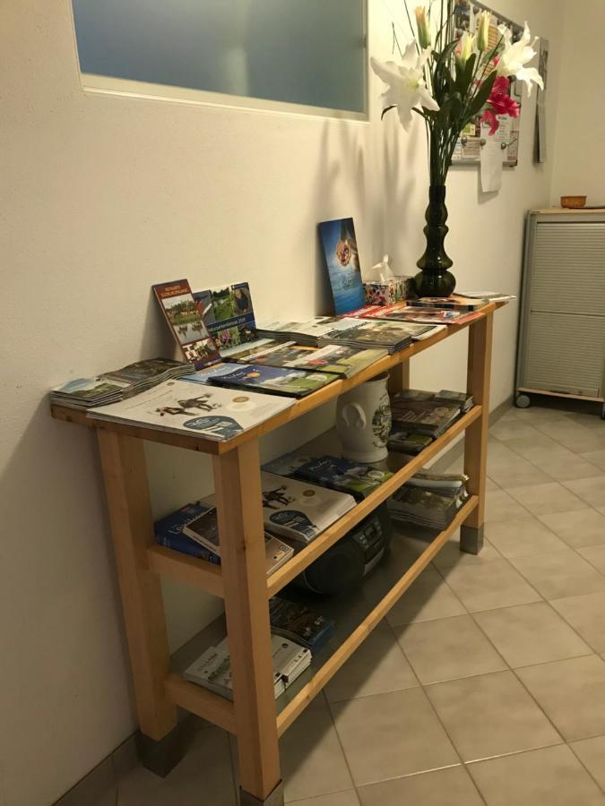 Haus Luna - Privatzimmer Im Sonnigen Suedburgenland Hackerberg Esterno foto