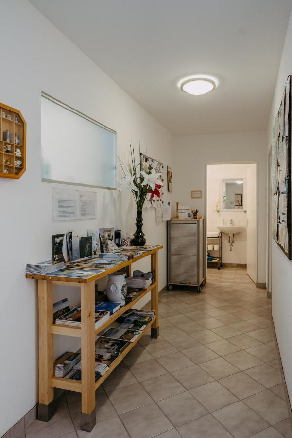 Haus Luna - Privatzimmer Im Sonnigen Suedburgenland Hackerberg Esterno foto